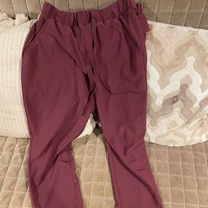 Underarmour Women’s Sports Pants